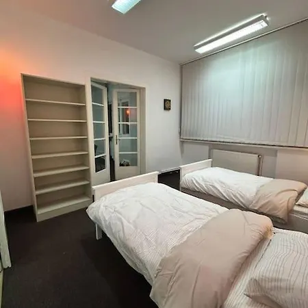 Ultra-central Spacious Near Old Town *