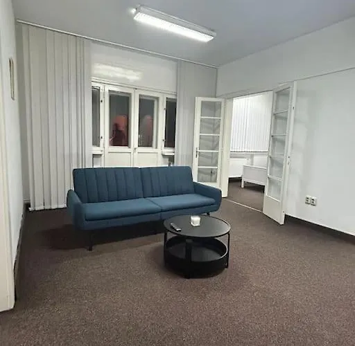 Ultra-central Spacious Near Old Town בוקרשט