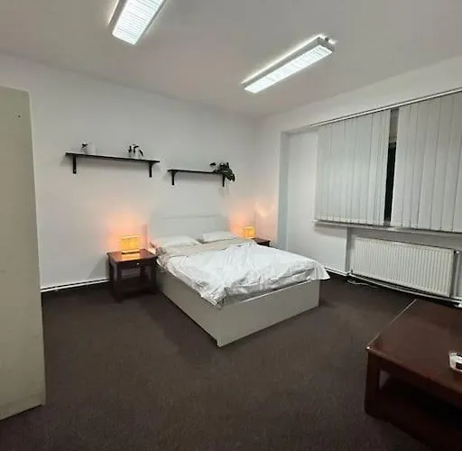 Apartman Ultra-central Spacious Near Old Town Bukarest