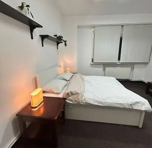 Ultra-central Spacious Near Old Town Bucureşti