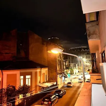 Ultra-central Spacious Near Old Town Bucarest