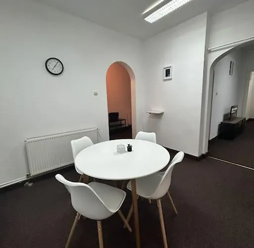 Ultra-central Spacious Near Old Town Apartamento